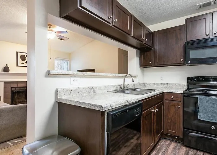 Landing Modern With Amazing Amenities Apartamento Winston-Salem